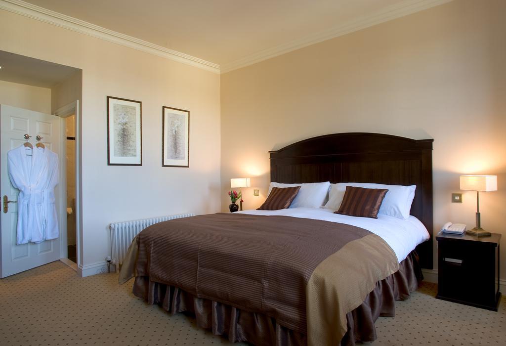 Baileys Hotel Cashel Cashel  Eksteriør billede